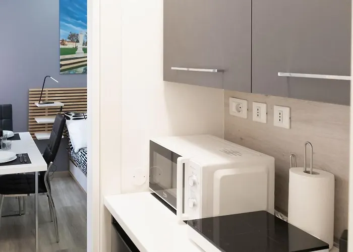 [centrale]moderno Monolocale A 10 Passi Dal Centro